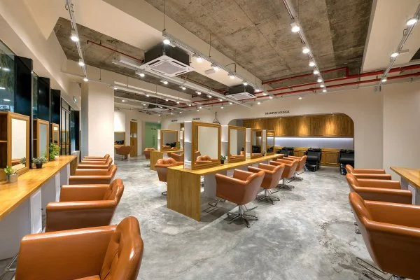 76Style Hair & Nail Salon