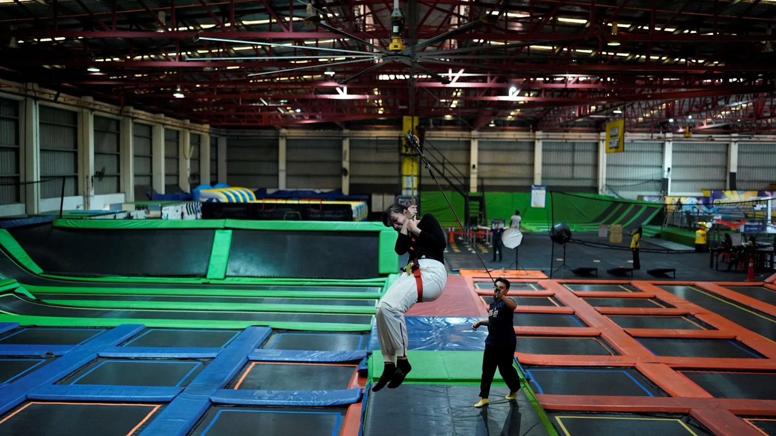 Jump Street Asia (Trampoline Park)